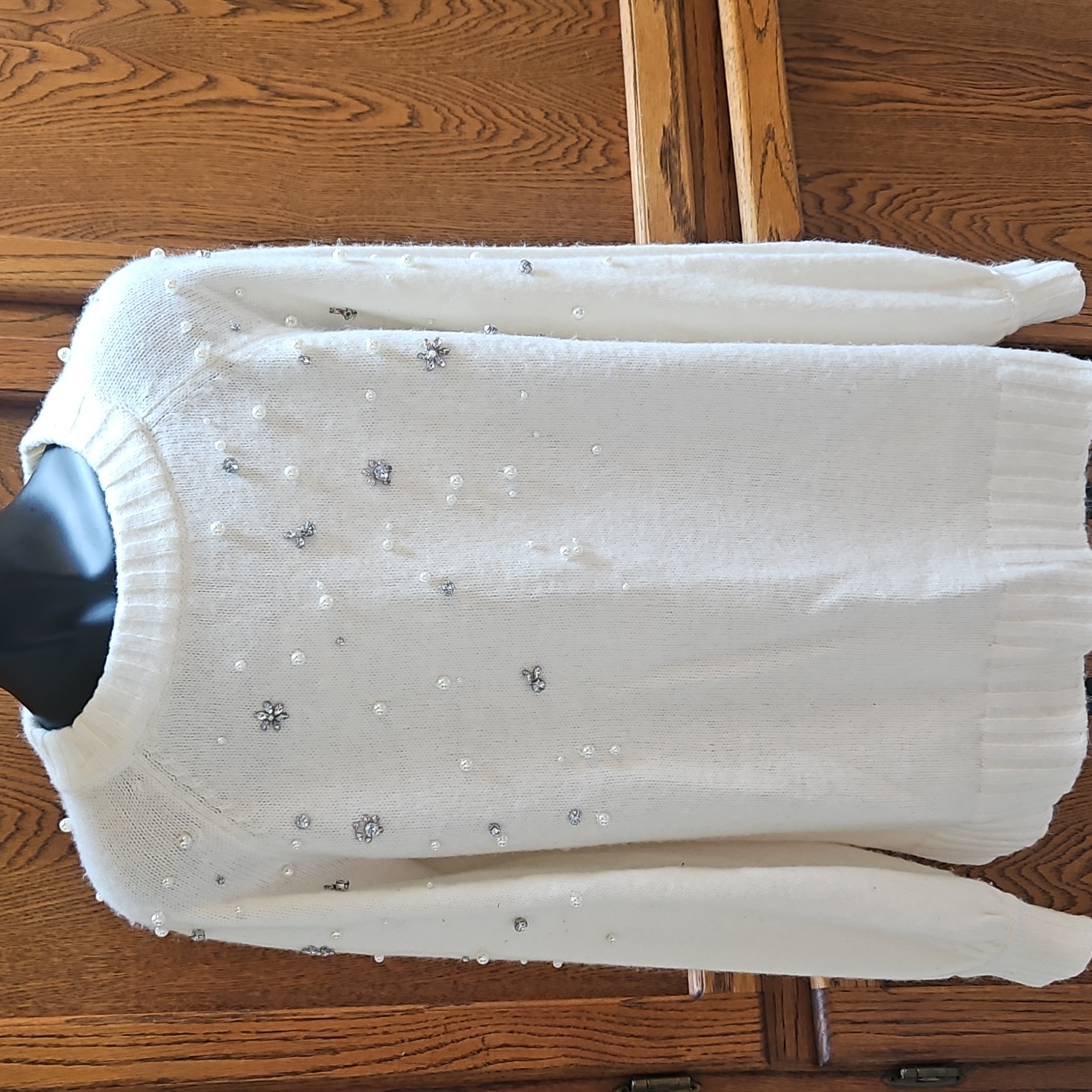 Karl Lagerfeld White Sweater With Faux Pearls And Cryatal Embellishments - Xs